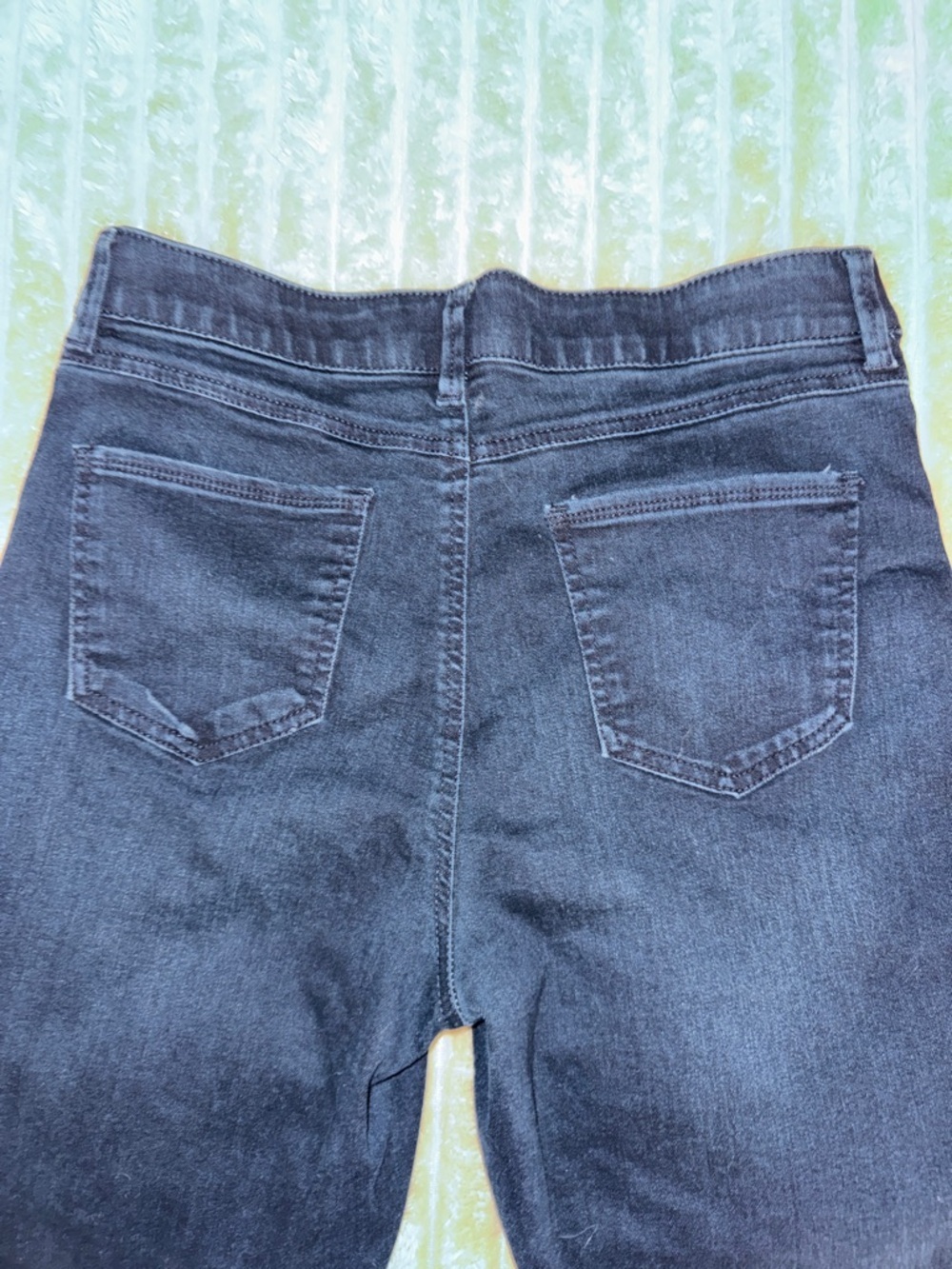 Signature Studio Women's Navy 5 Pocket STIRRUP Jeans Size 12 Wear w/ boots - Picture 3 of 9